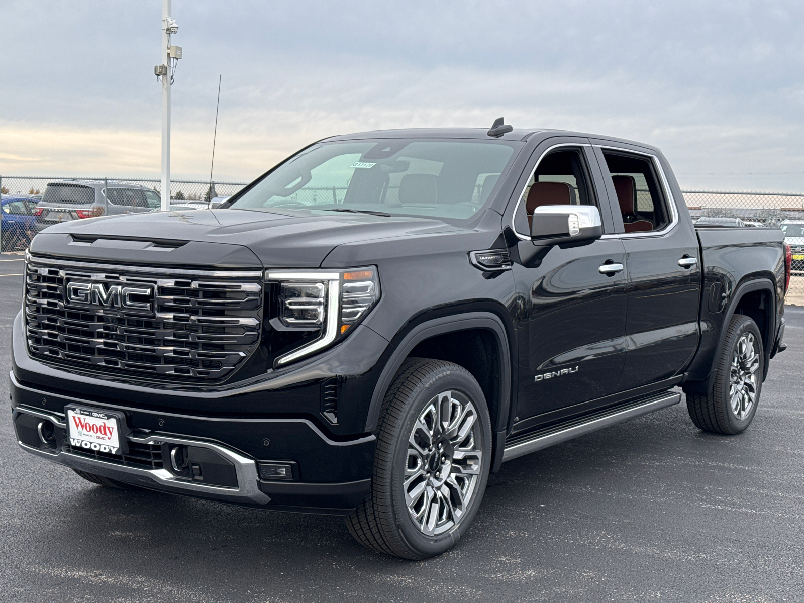 2025 GMC Sierra 1500 Denali Ultimate 4