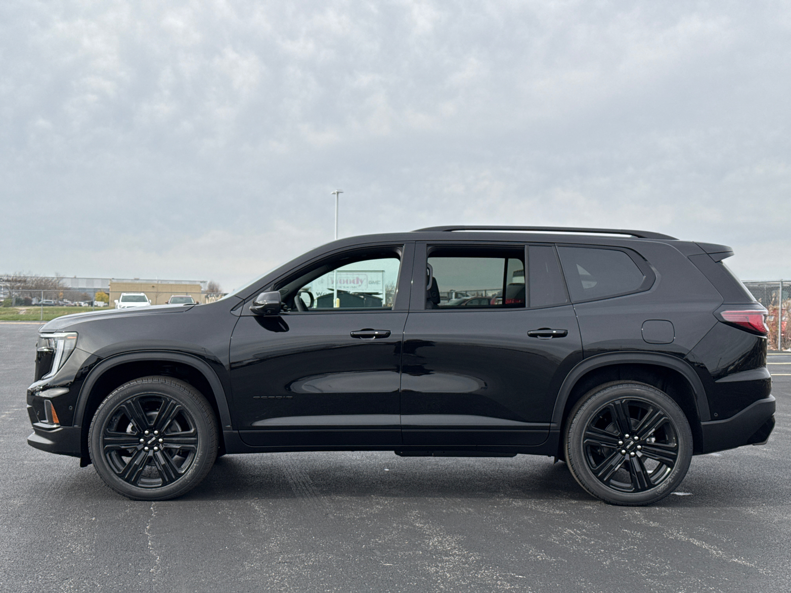 2025 GMC Acadia Elevation 5