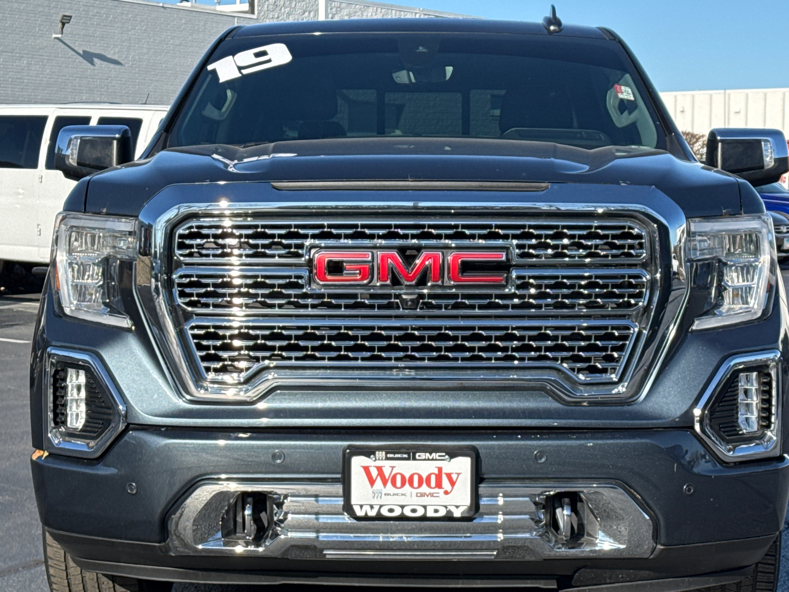 2019 GMC Sierra 1500 Denali 3