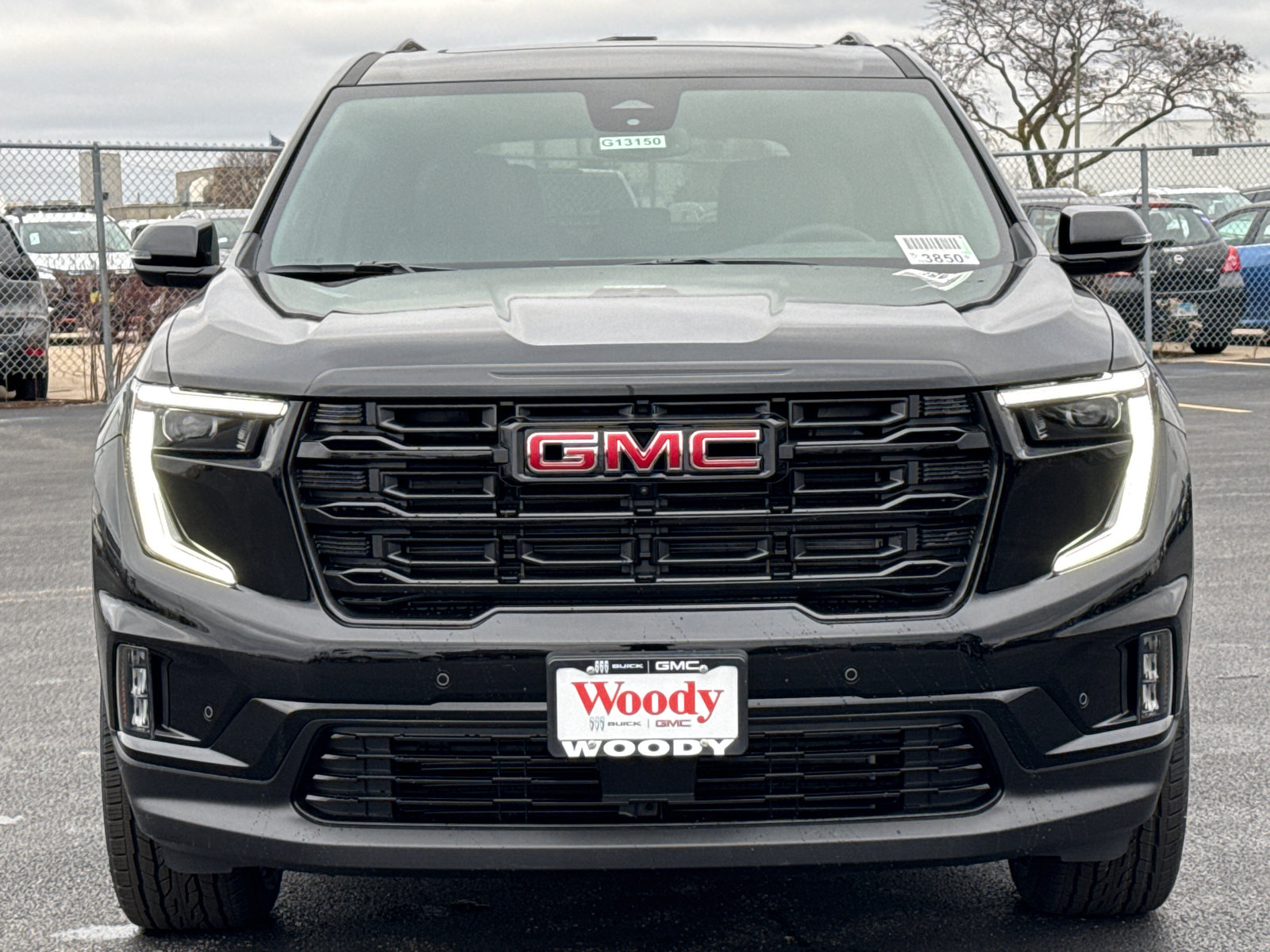 2025 GMC Acadia Elevation 3