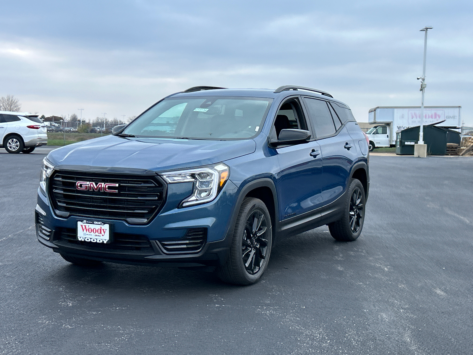 2024 GMC Terrain SLE 4