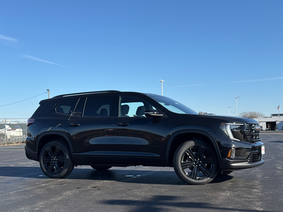 2025 GMC Acadia Elevation 2