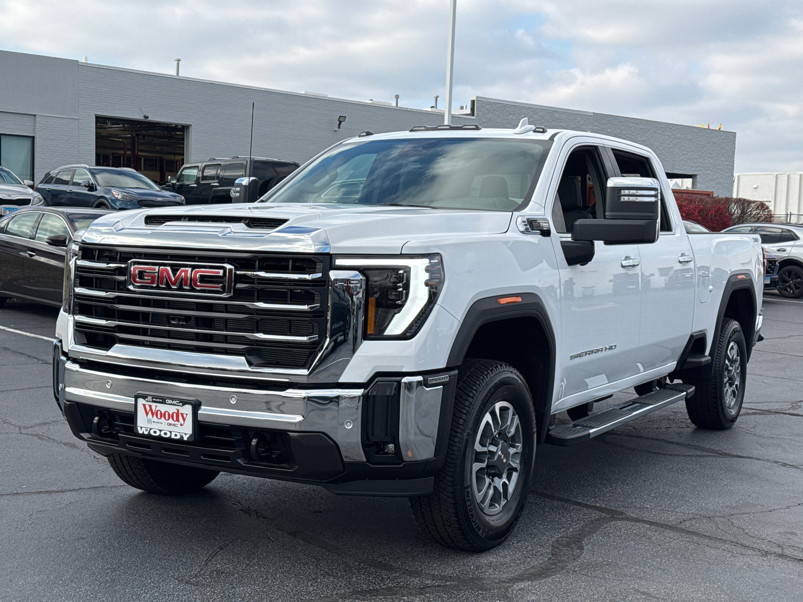 2025 GMC Sierra 2500HD SLT 4