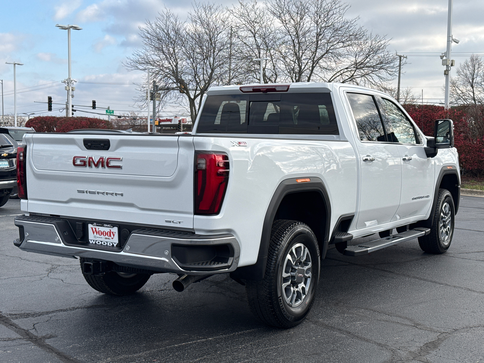 2025 GMC Sierra 2500HD SLT 8