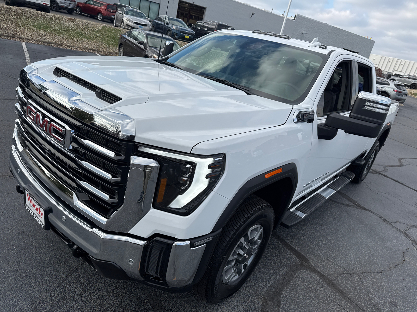 2025 GMC Sierra 2500HD SLT 10