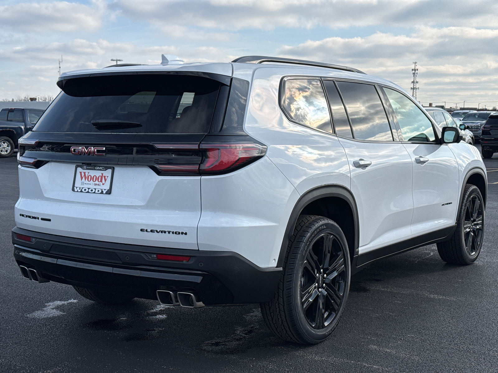 2025 GMC Acadia Elevation 8