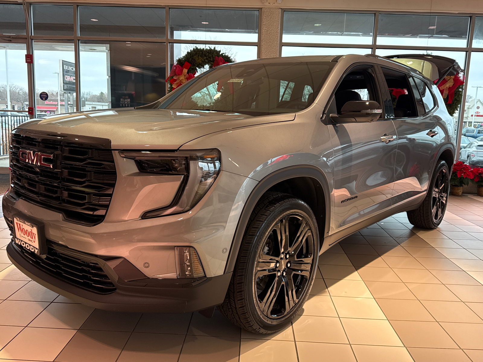 2025 GMC Acadia Elevation 4