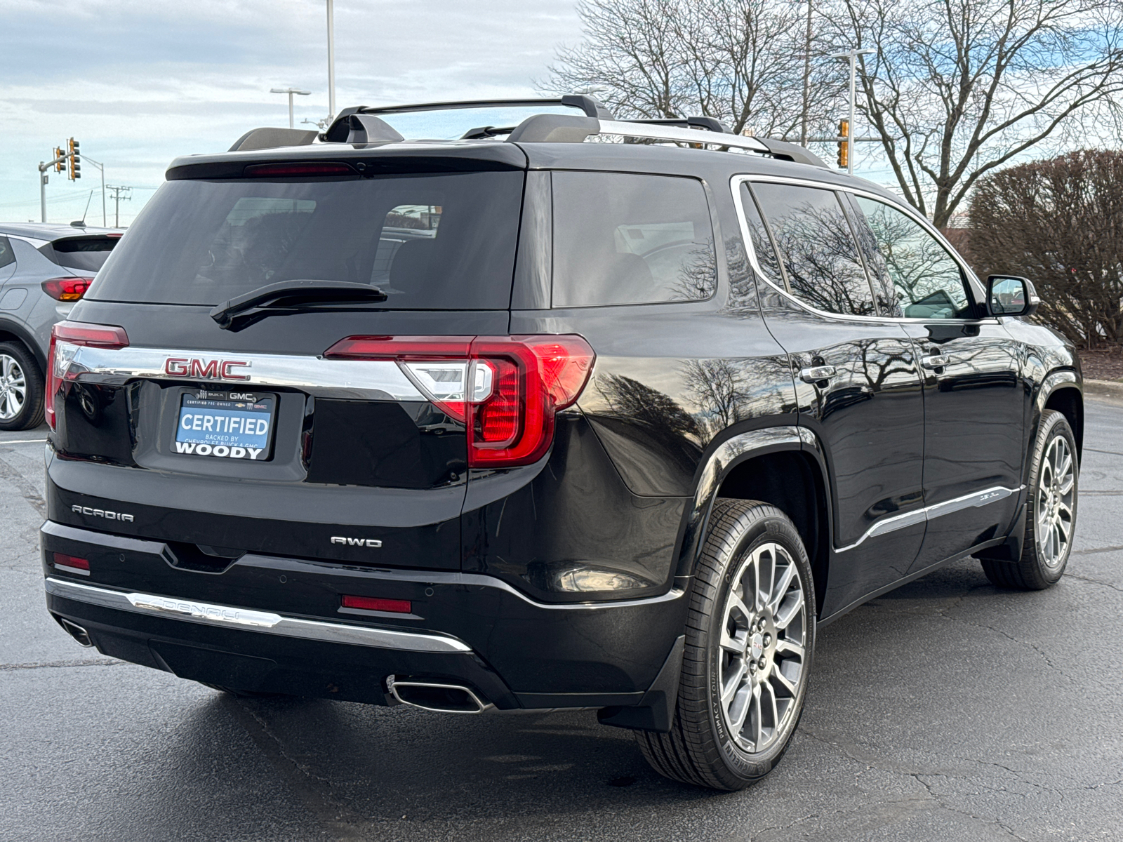 2022 GMC Acadia Denali 8