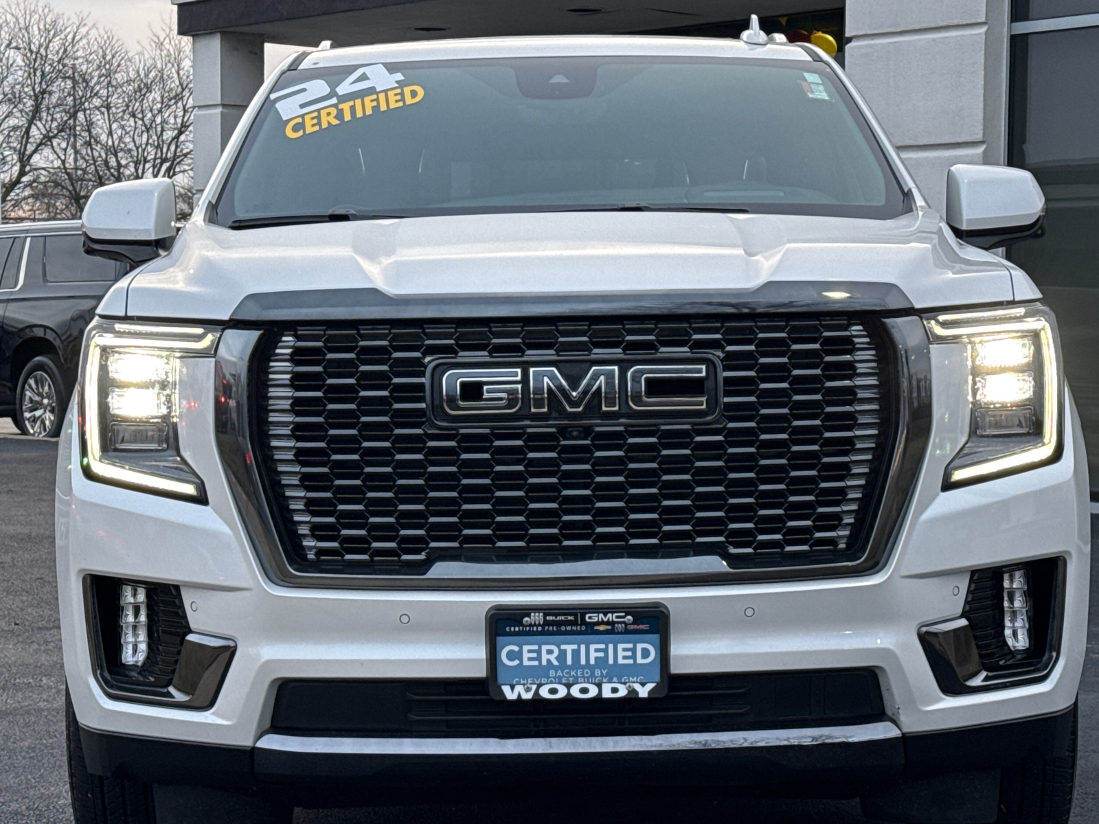 2024 GMC Yukon XL Denali Ultimate 3