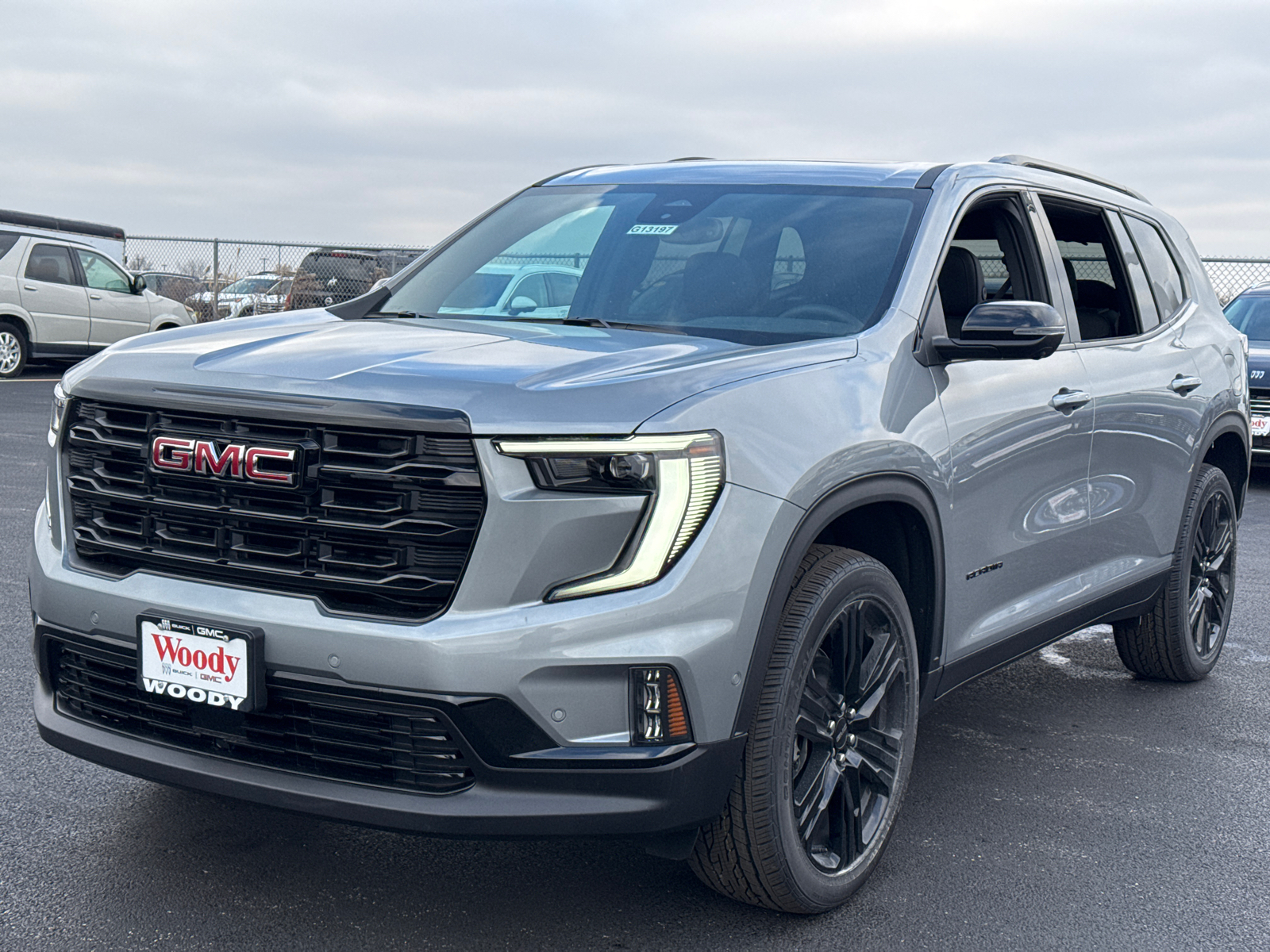 2025 GMC Acadia Elevation 4