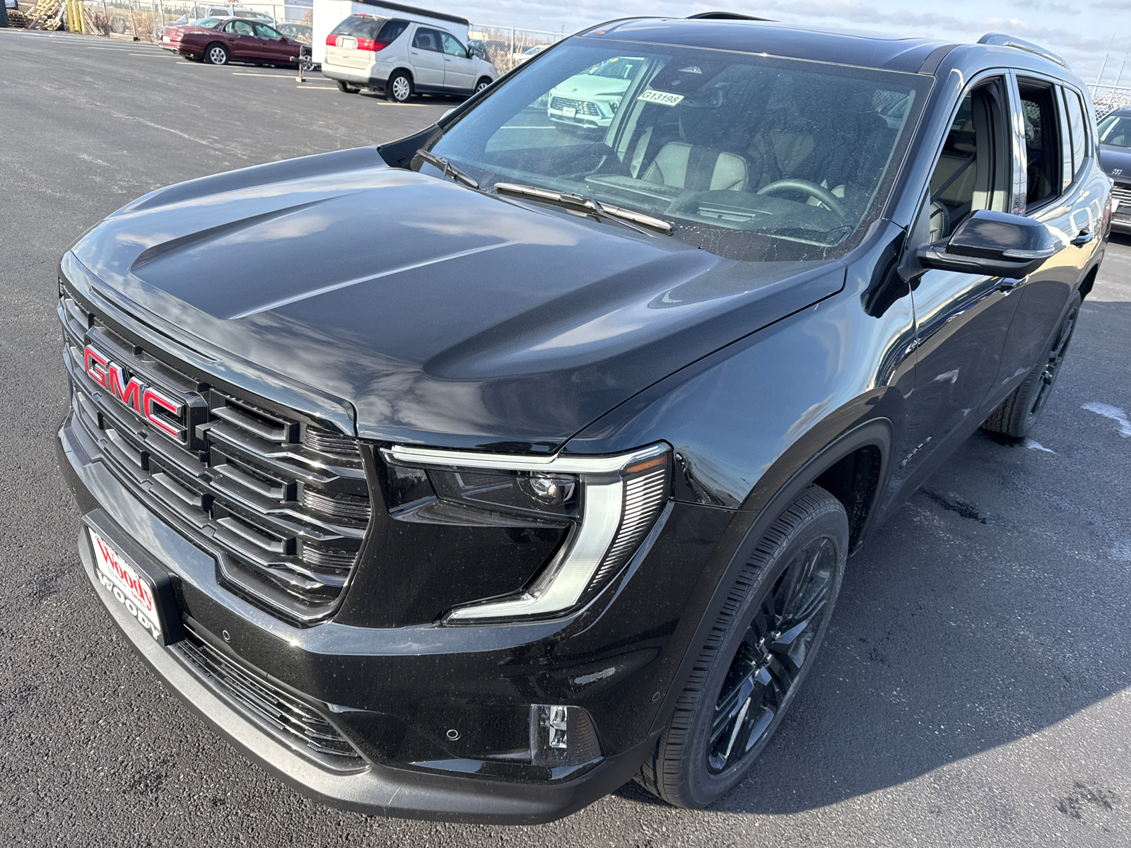 2025 GMC Acadia Elevation 10