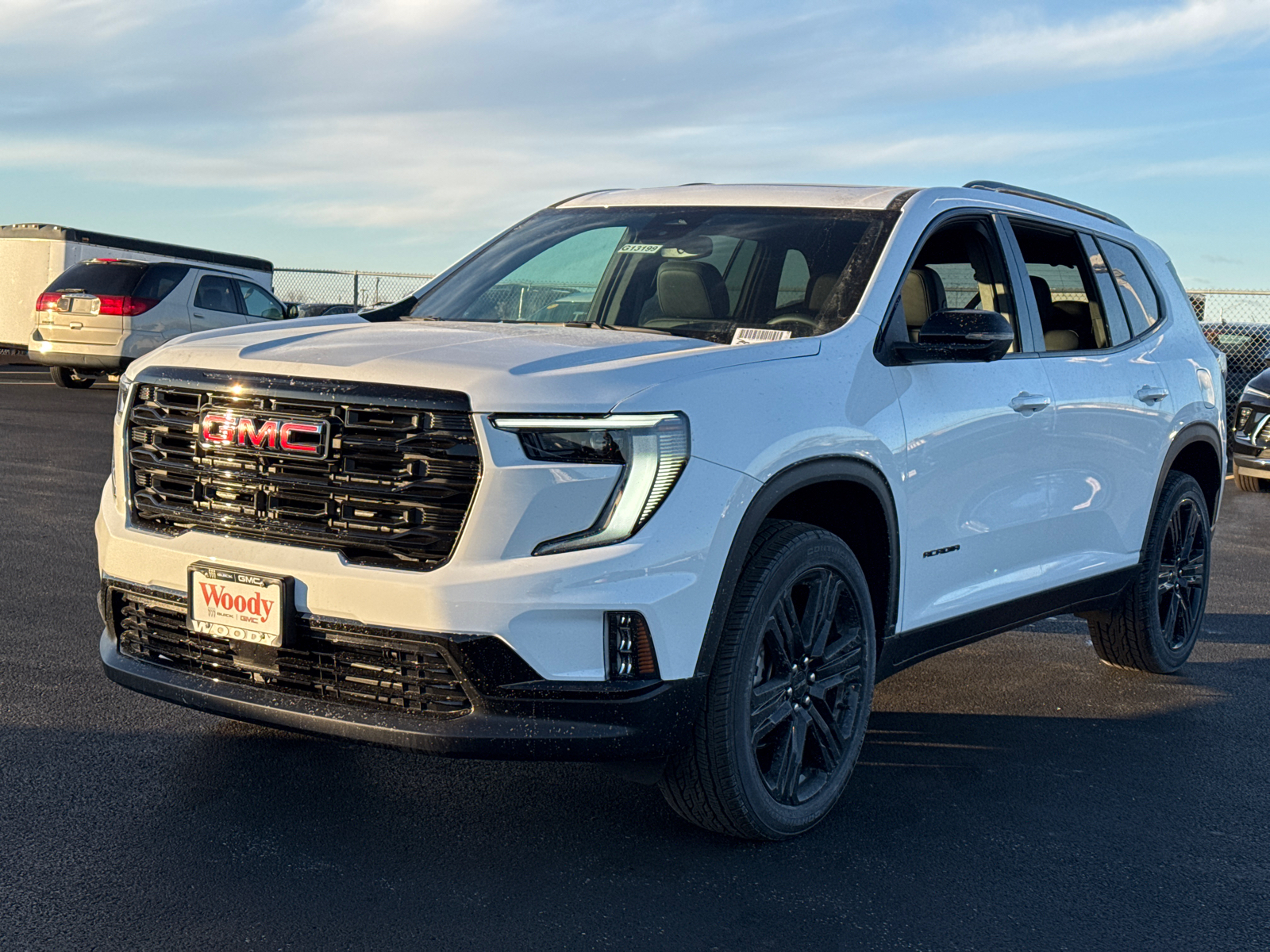 2025 GMC Acadia Elevation 4