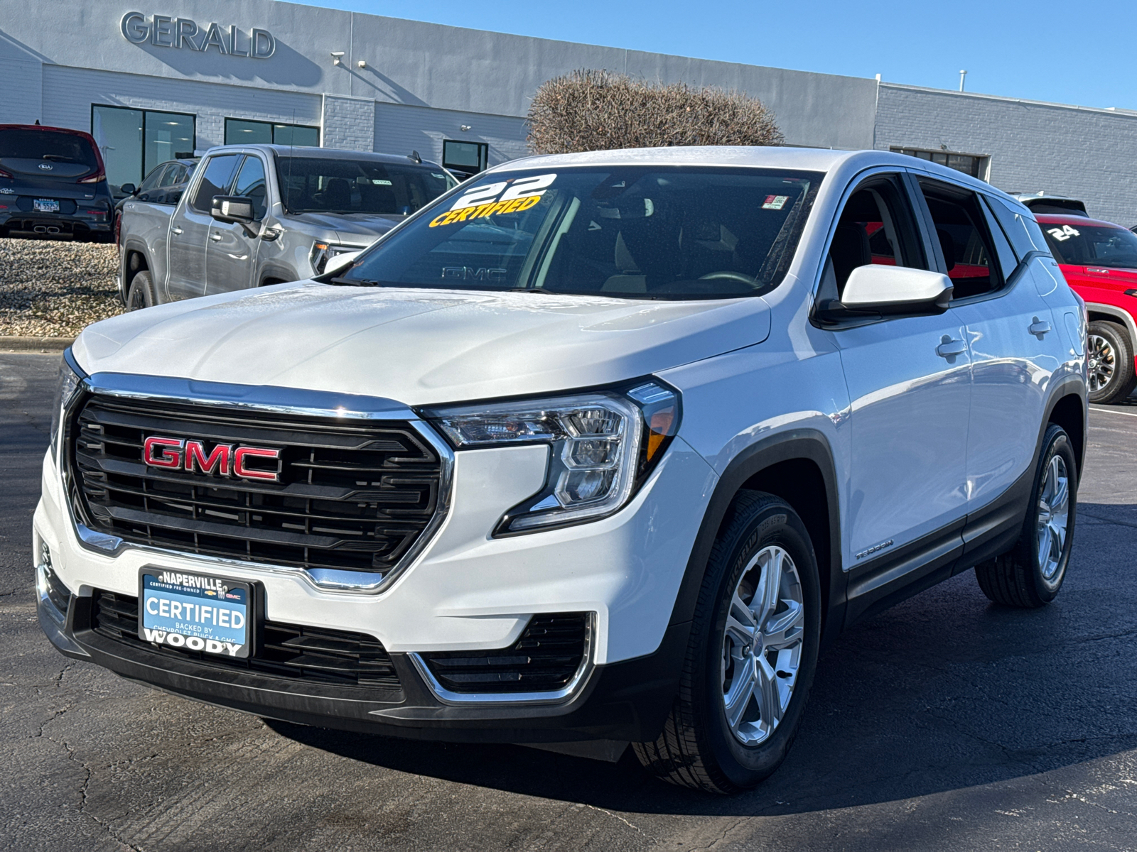 2022 GMC Terrain SLE 4