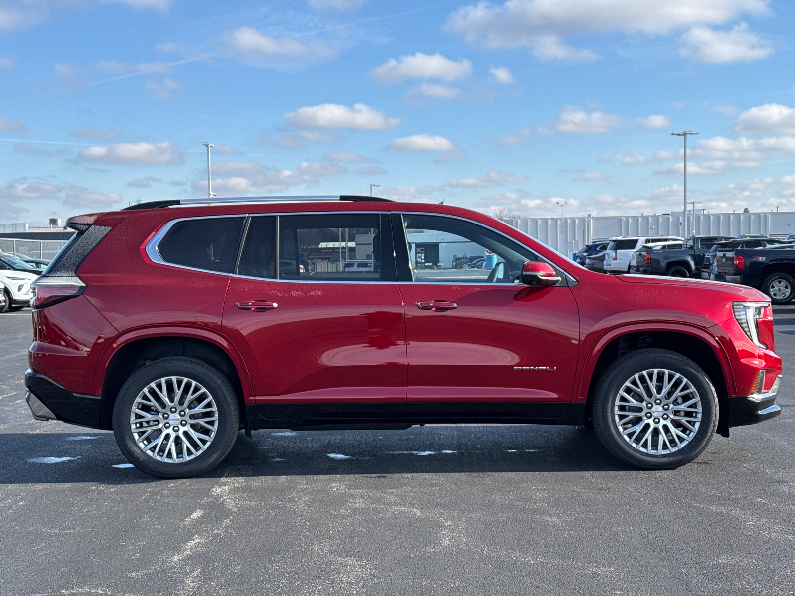 2025 GMC Acadia Denali 9