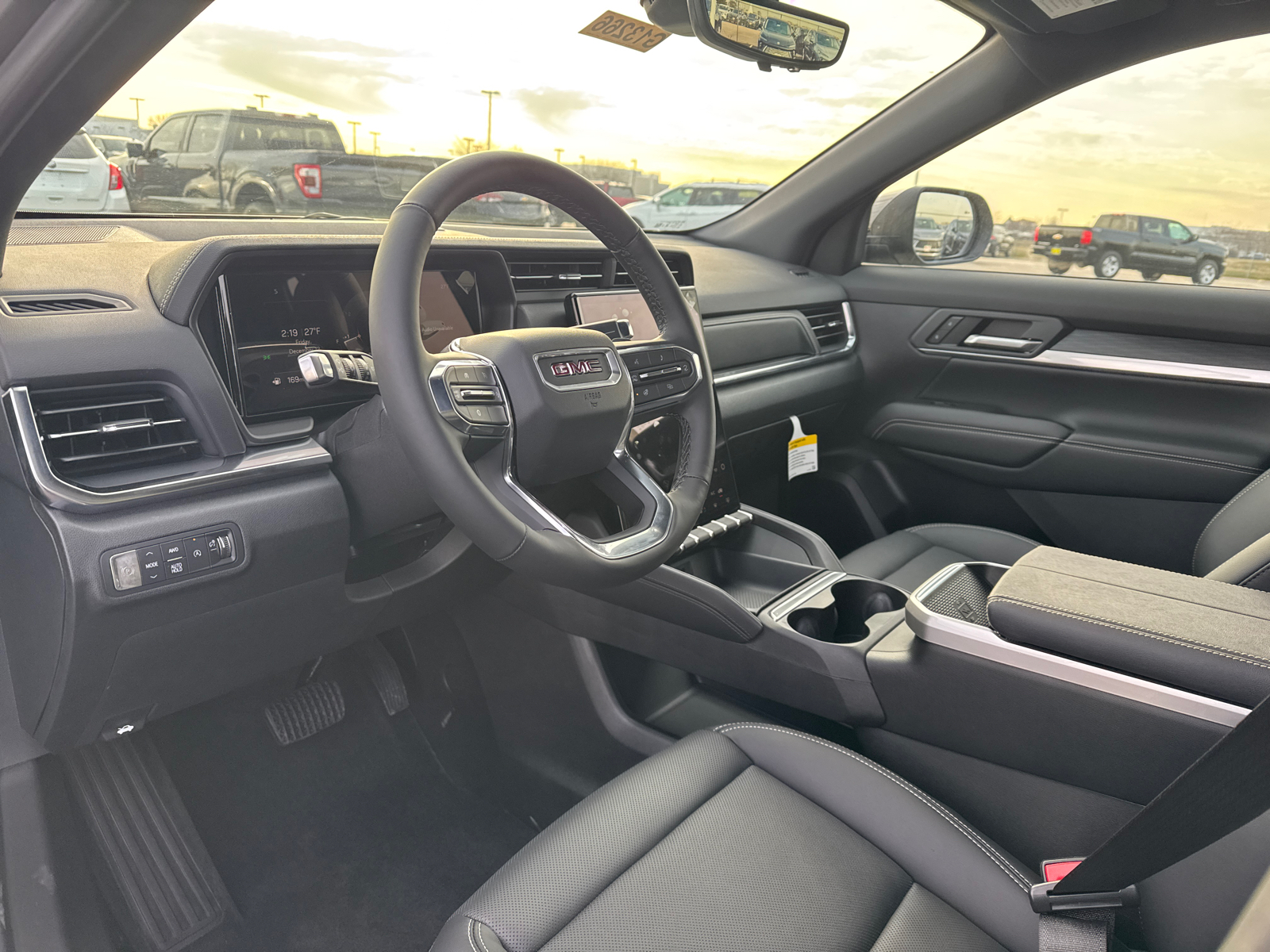 2025 GMC Terrain Elevation 18