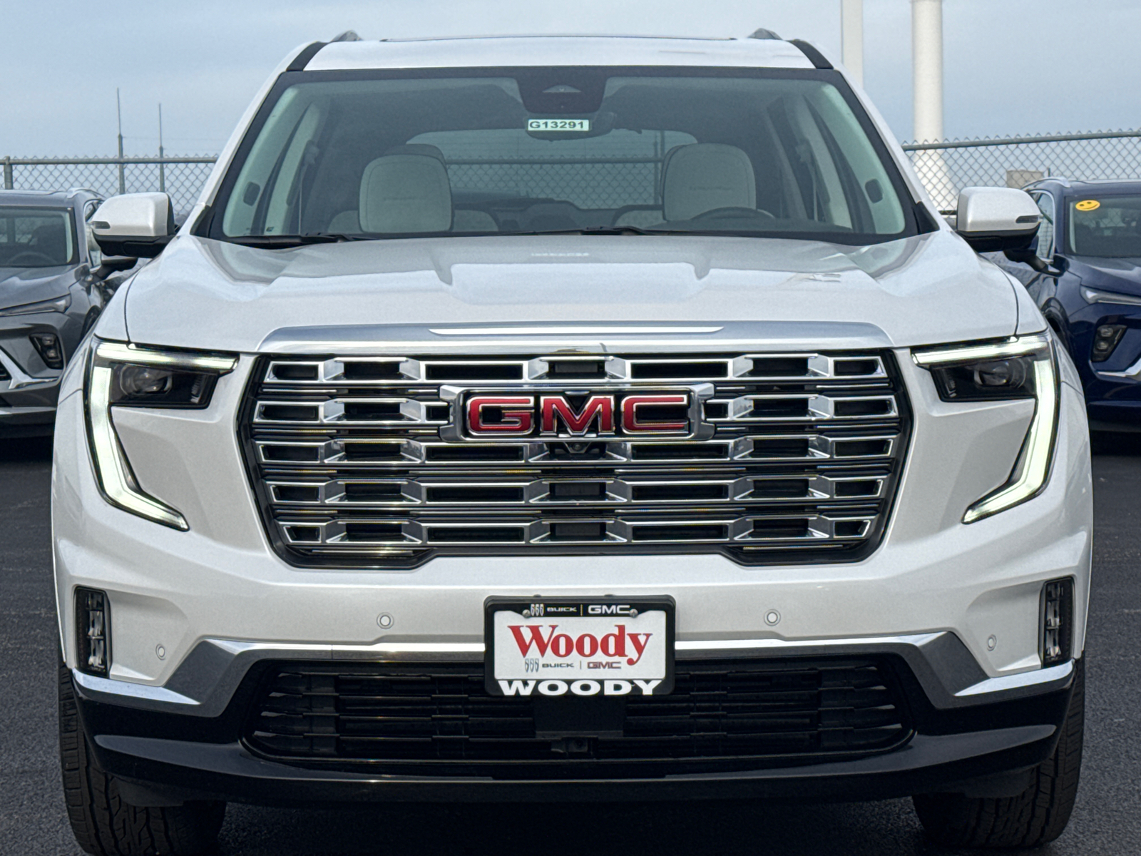 2025 GMC Acadia Denali 3