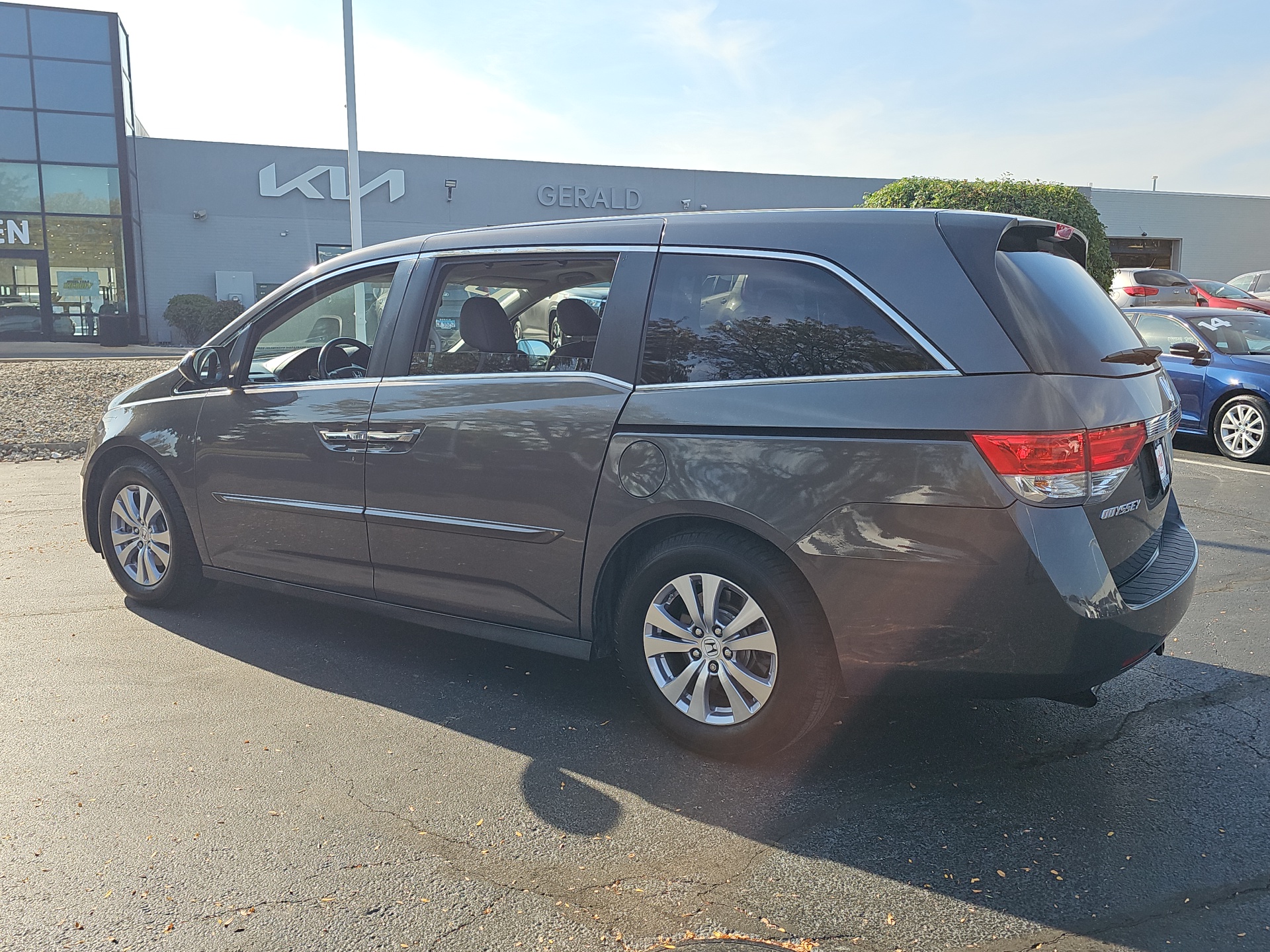 2015 Honda Odyssey EX-L 6