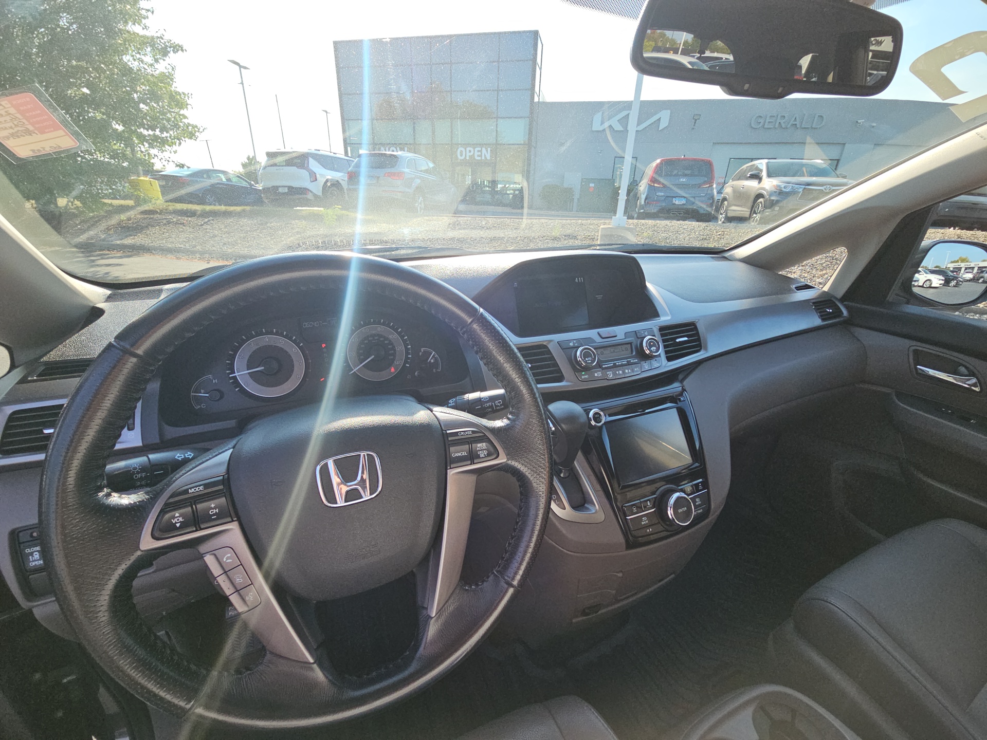 2015 Honda Odyssey EX-L 21