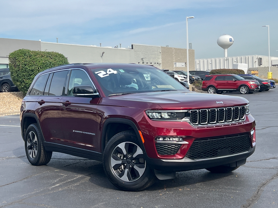 2024 Jeep Grand Cherokee  2