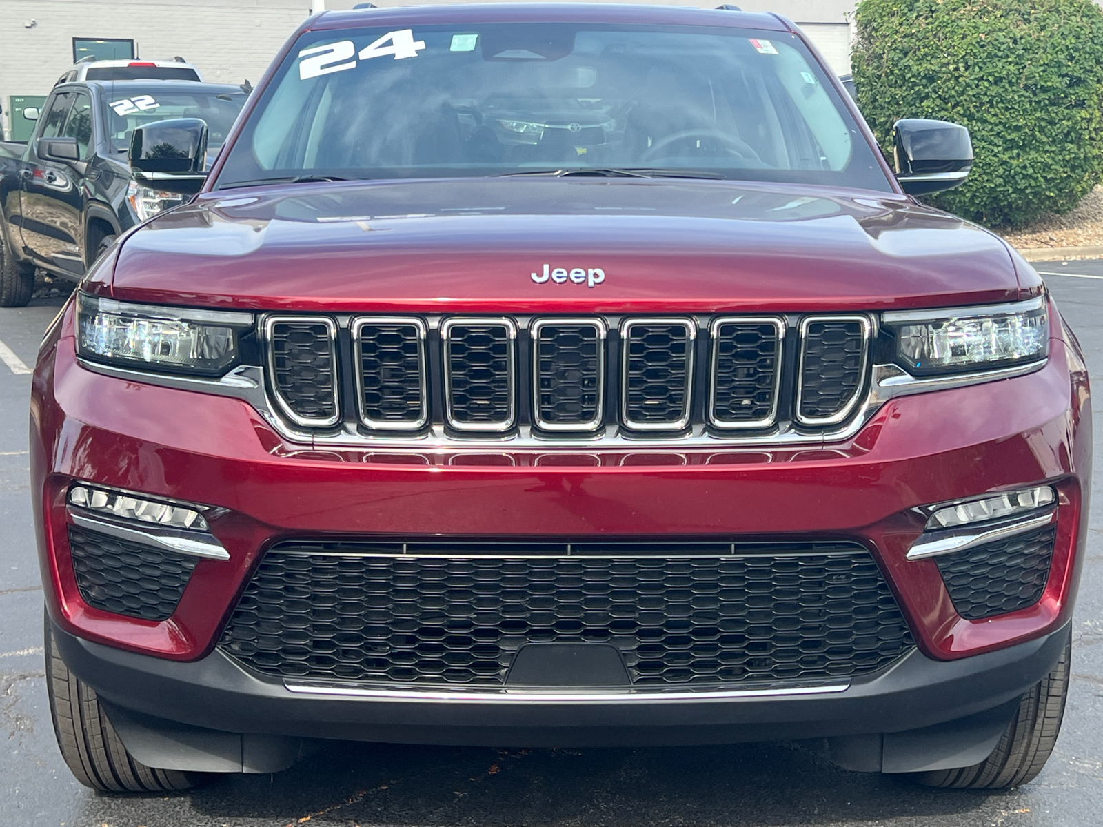 2024 Jeep Grand Cherokee  3