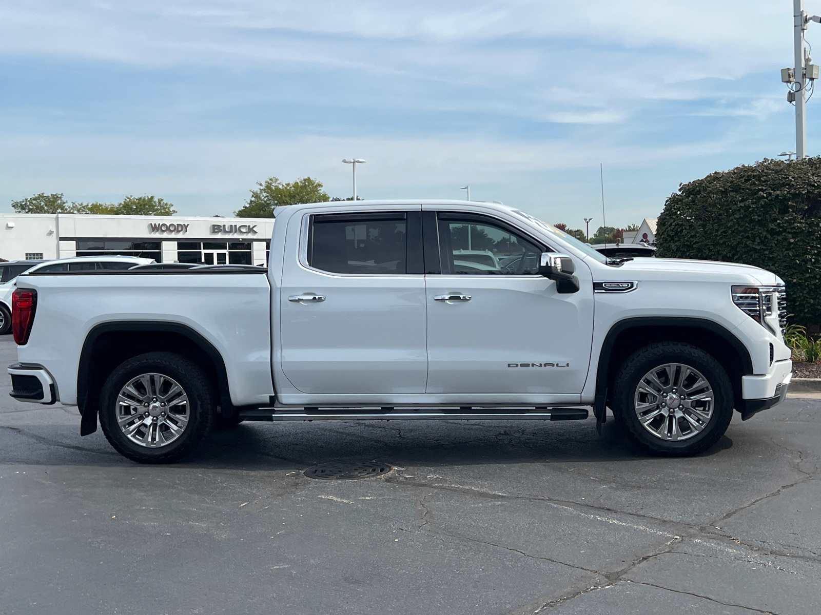 2023 GMC Sierra 1500 Denali 9