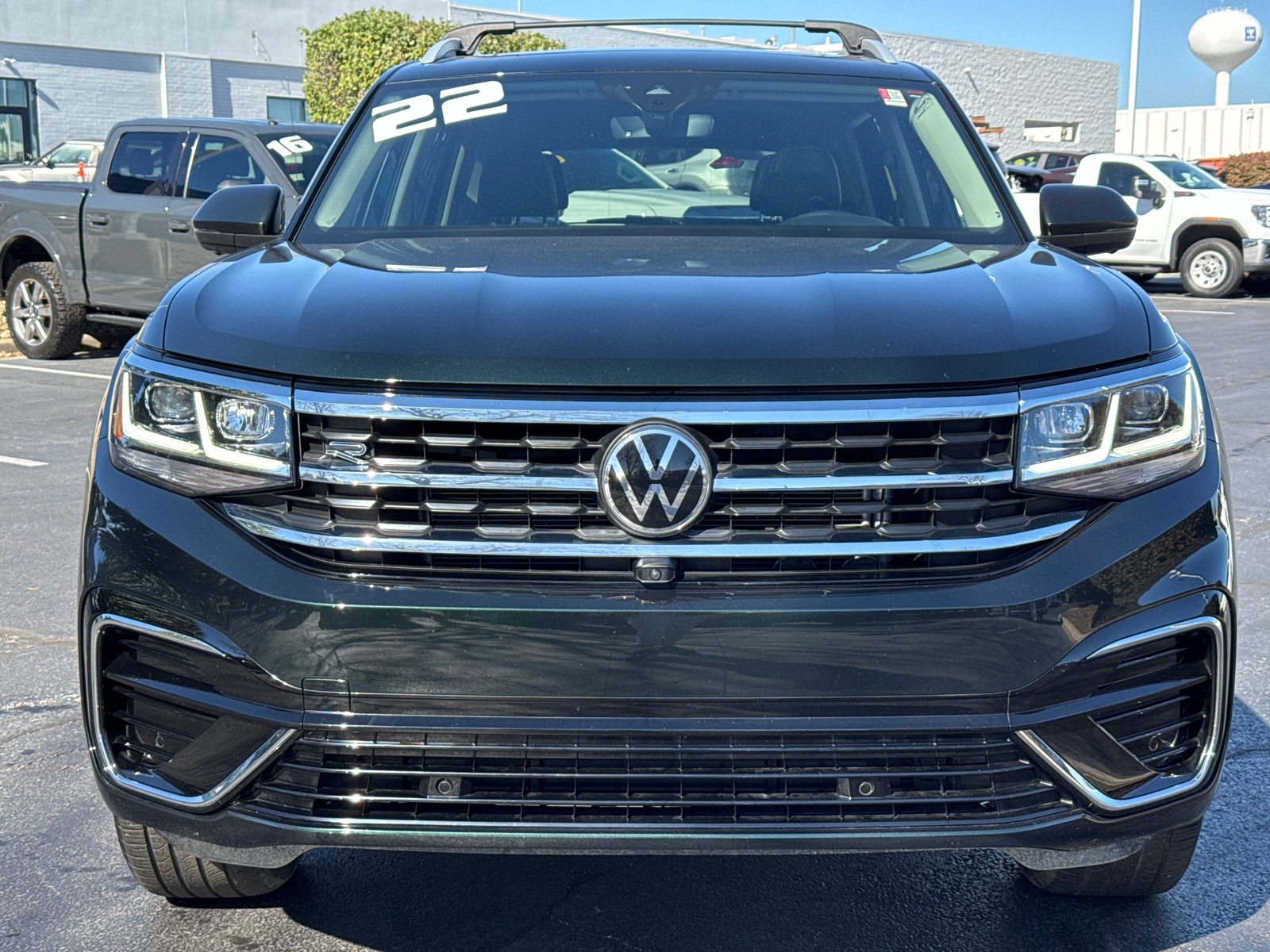 2022 Volkswagen Atlas 3.6L V6 SEL Premium R-Line 3