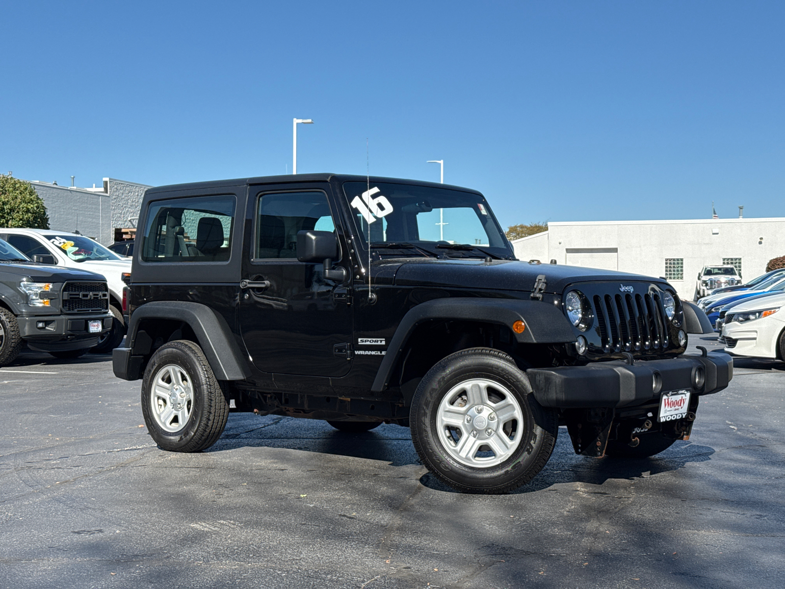 2016 Jeep Wrangler Sport 2