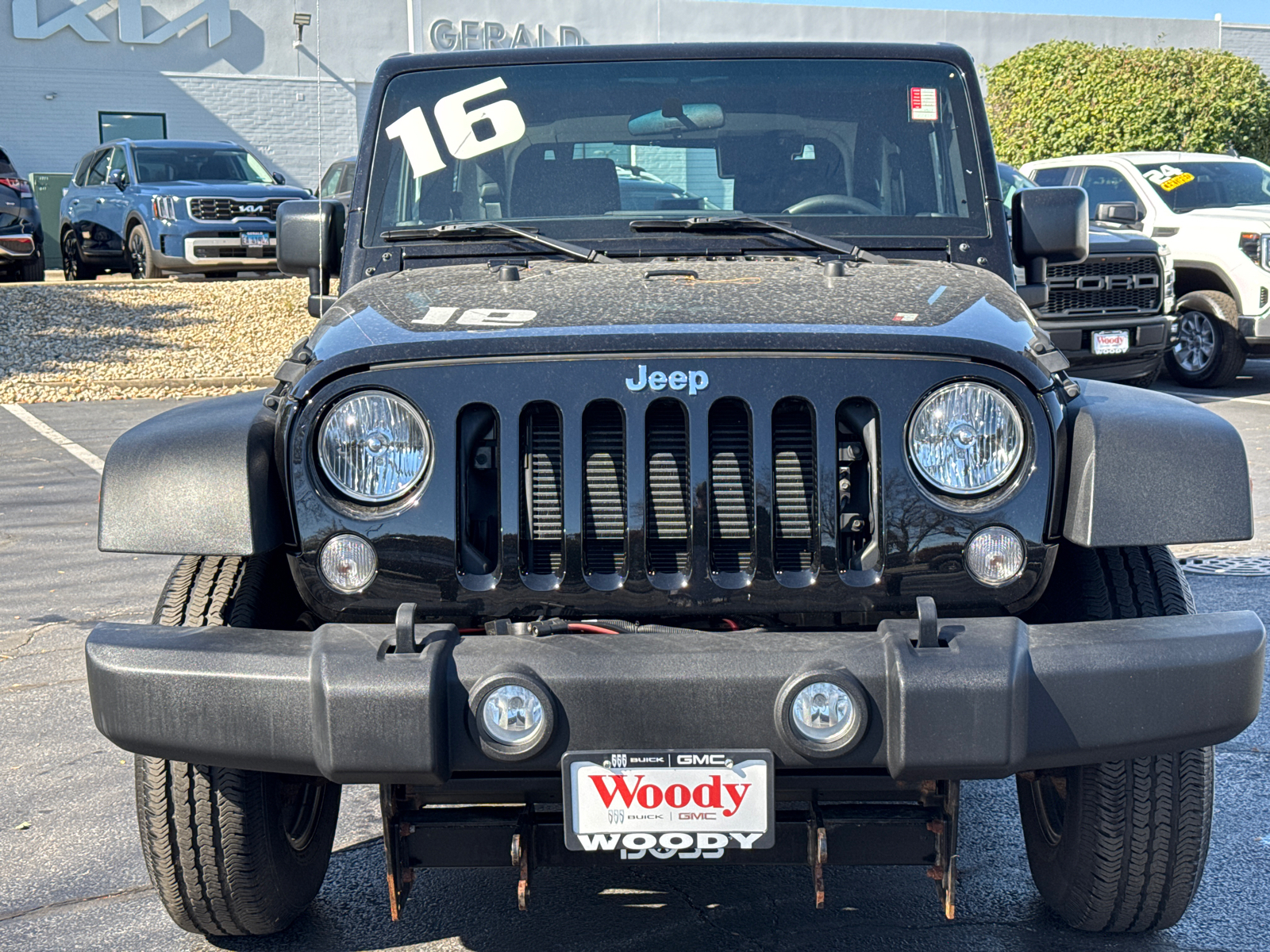 2016 Jeep Wrangler Sport 3