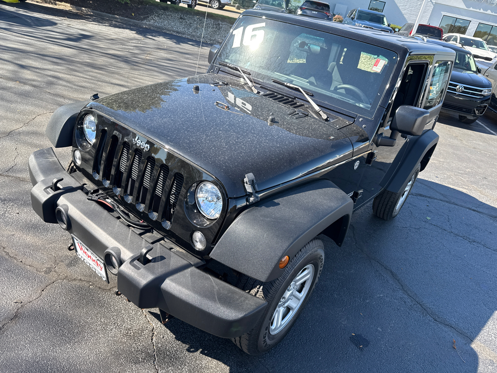 2016 Jeep Wrangler Sport 10