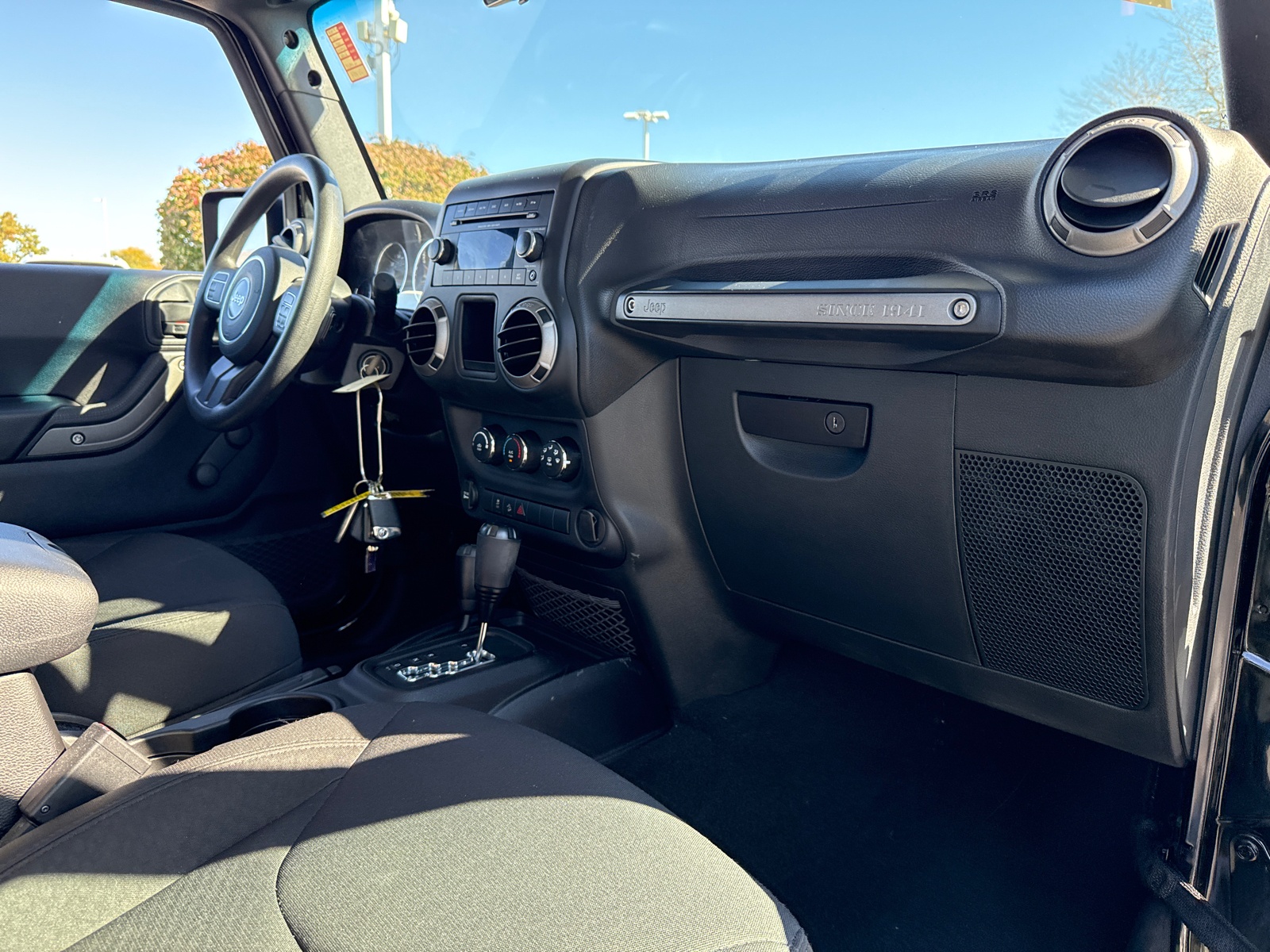 2016 Jeep Wrangler Sport 23