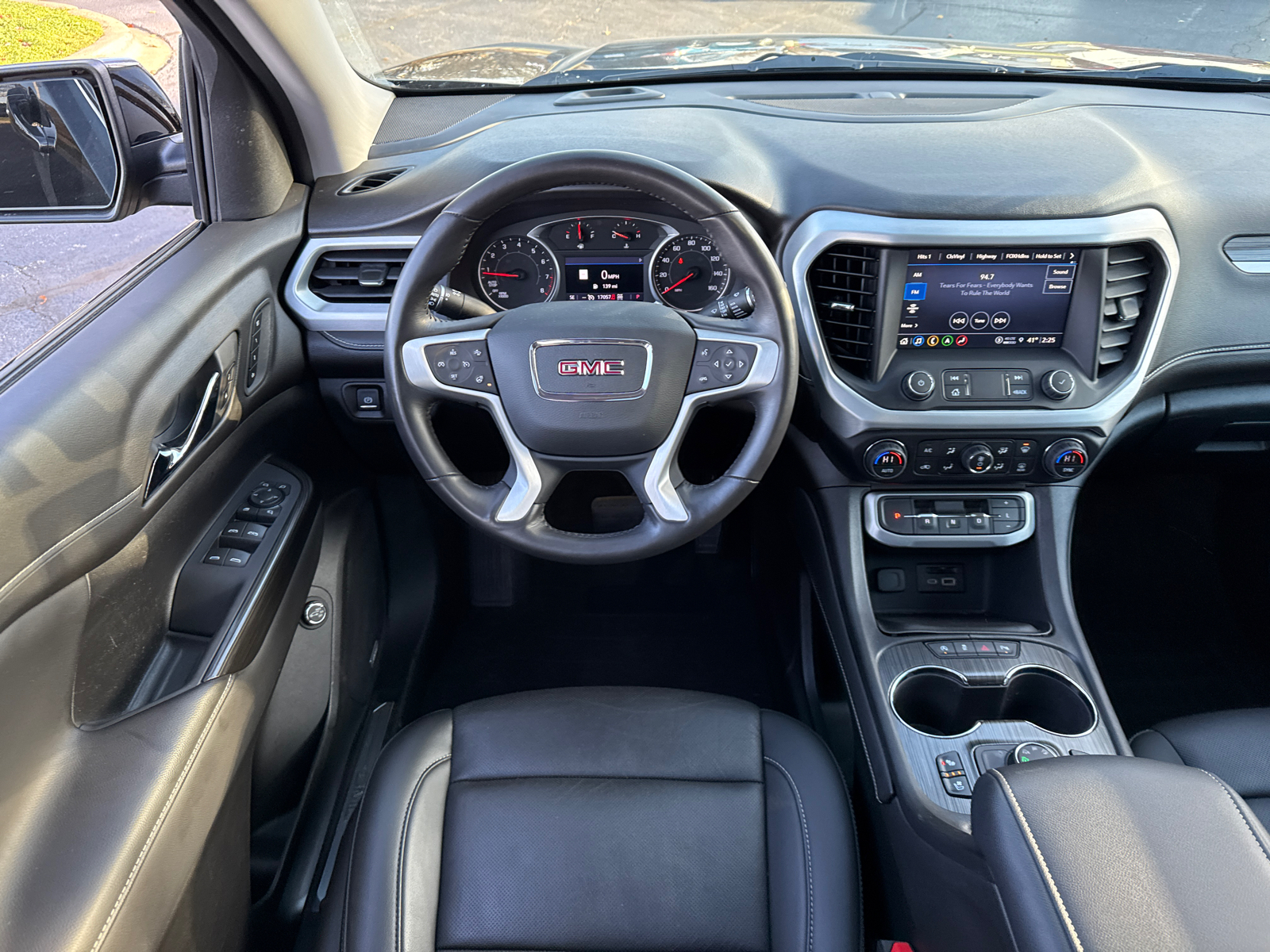 2022 GMC Acadia SLT 28