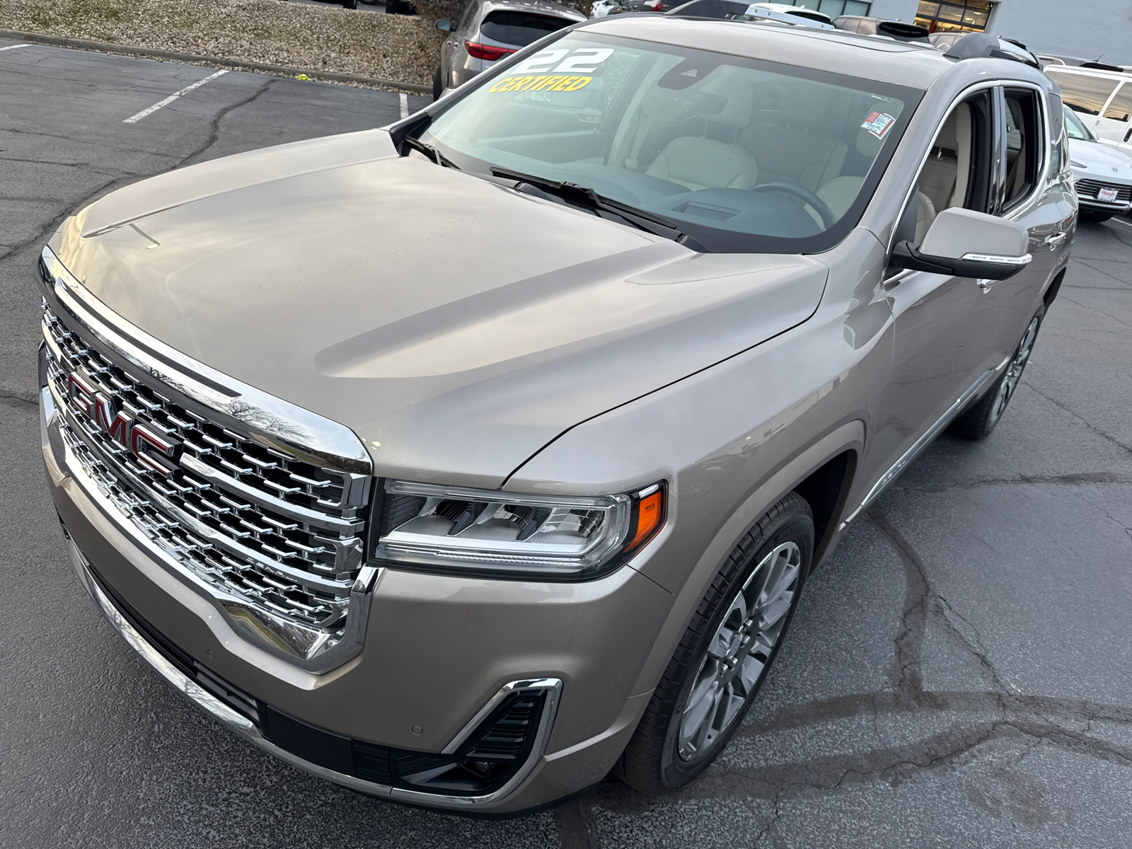 2022 GMC Acadia Denali 10