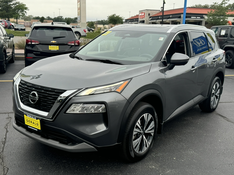 2021 Nissan Rogue SV 10