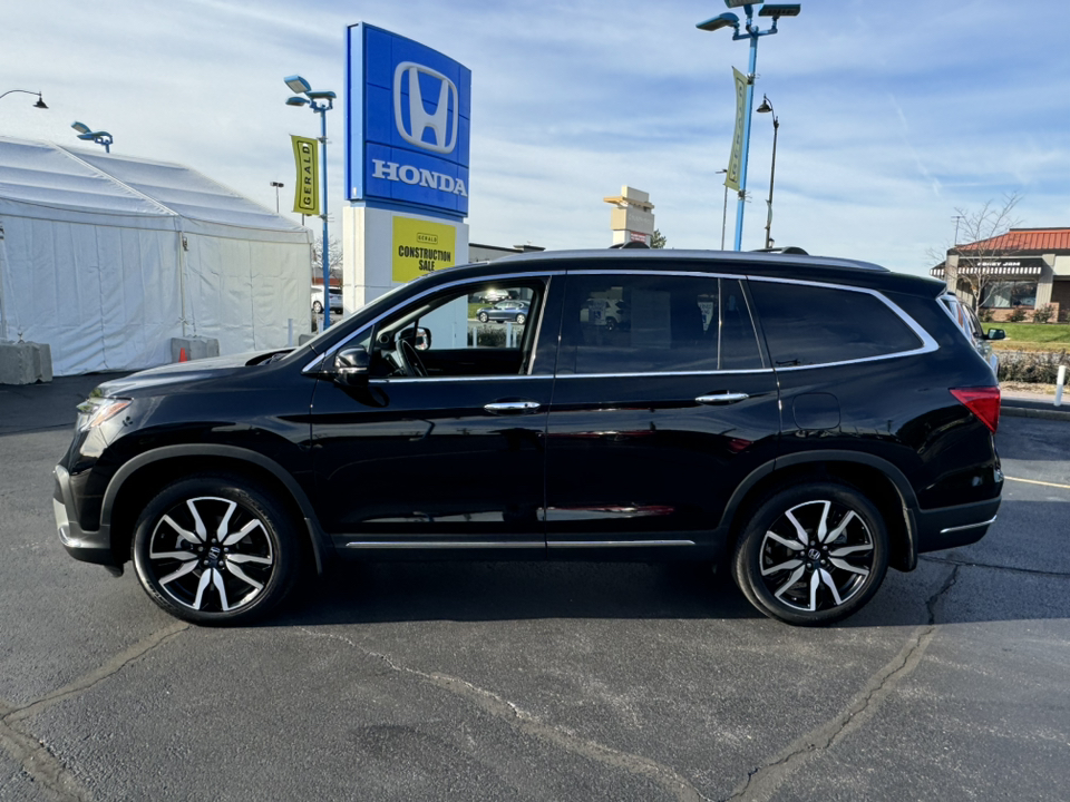 2022 Honda Pilot Touring 8-Passenger 7