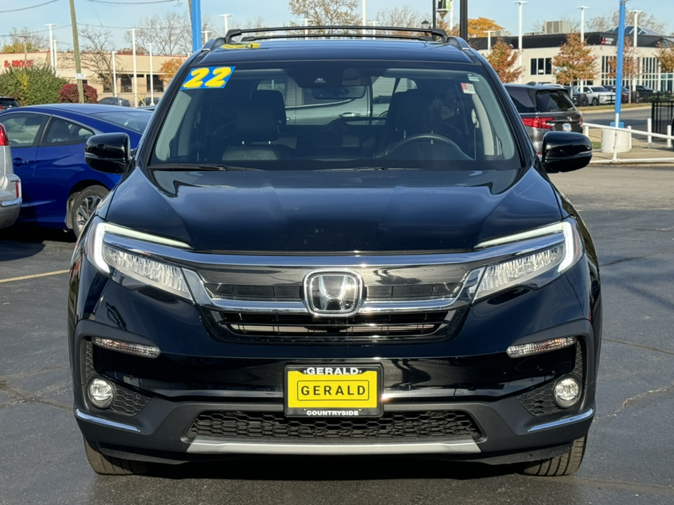 2022 Honda Pilot Touring 8-Passenger 8