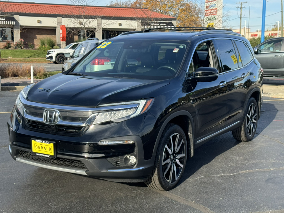 2022 Honda Pilot Touring 8-Passenger 9