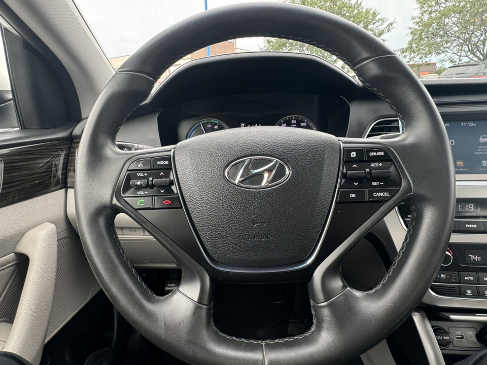 2017 Hyundai Sonata Hybrid Limited 15