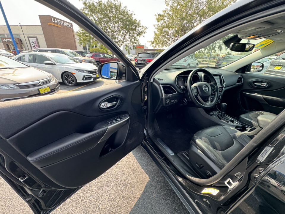 2019 Jeep Cherokee Limited 12