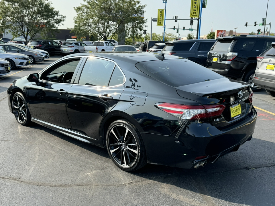 2018 Toyota Camry  7