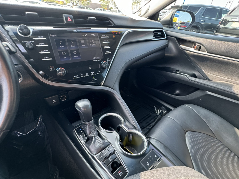 2018 Toyota Camry  25