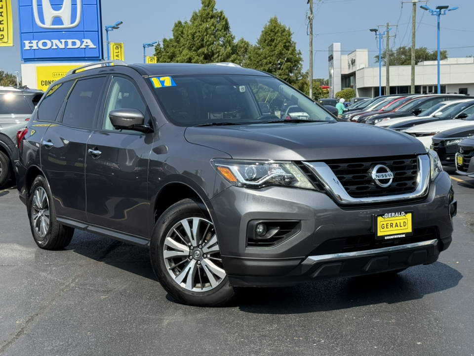 2017 Nissan Pathfinder SL 2