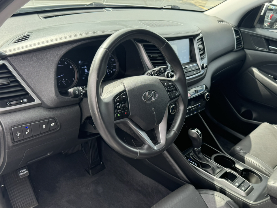 2016 Hyundai Tucson Limited 14