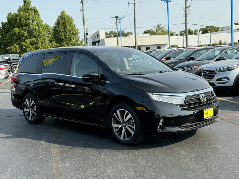 2024 Honda Odyssey Touring 3