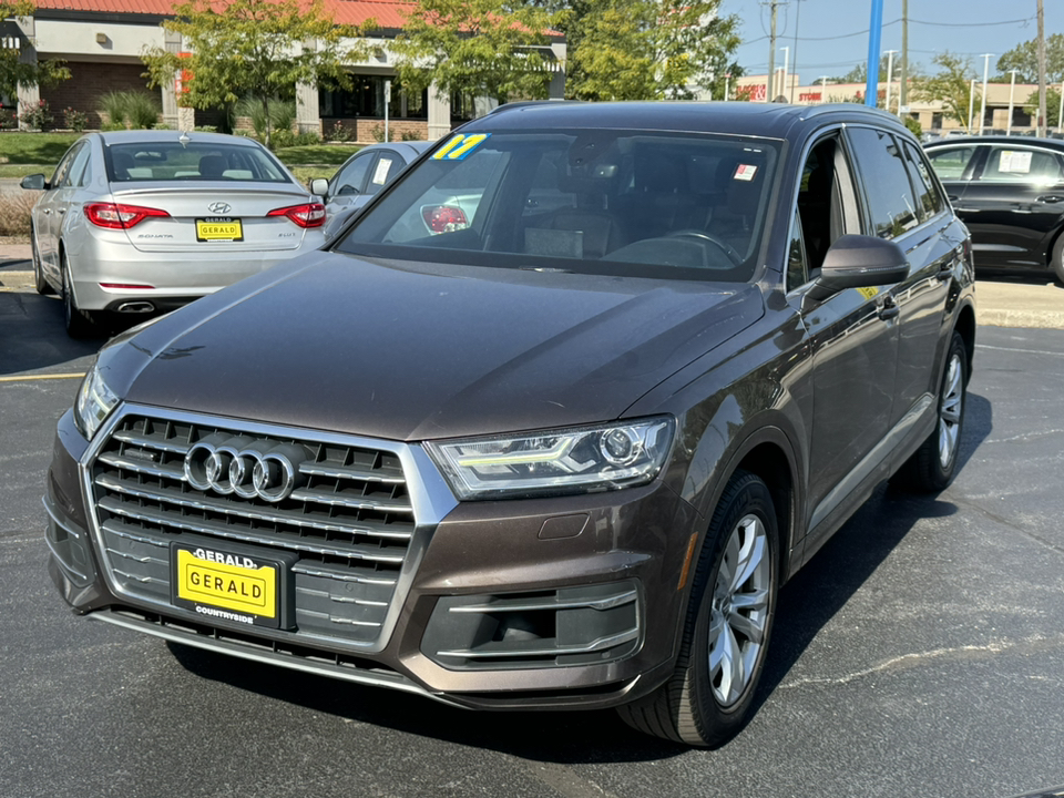 2017 Audi Q7 Premium 9