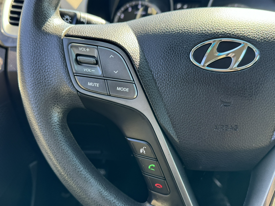 2018 Hyundai Santa Fe Sport 2.4L 17