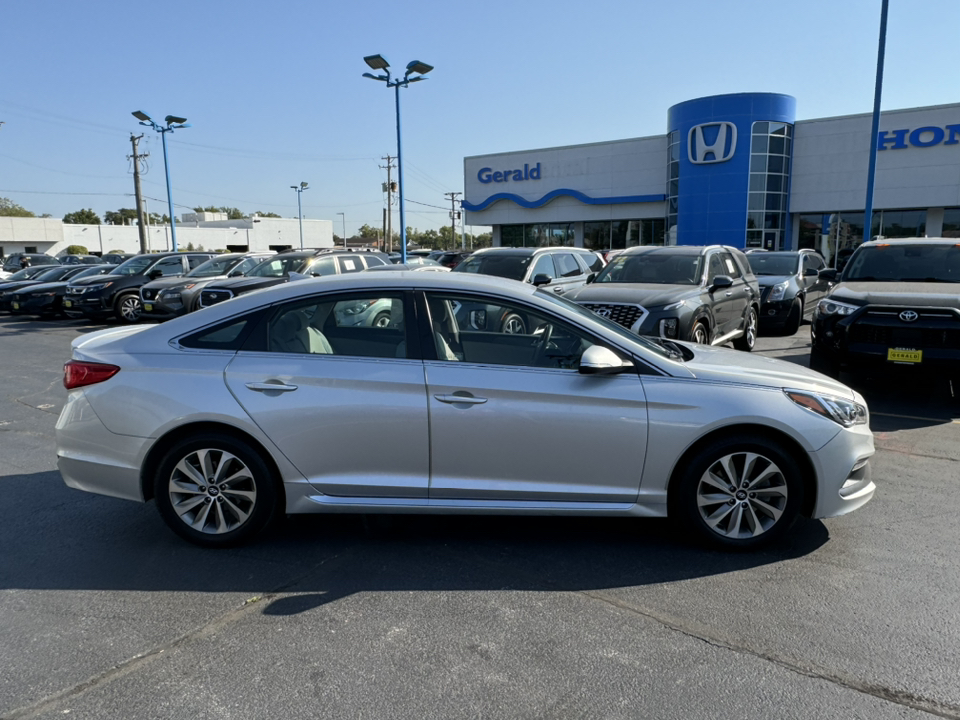 2016 Hyundai Sonata 2.4L Sport 4