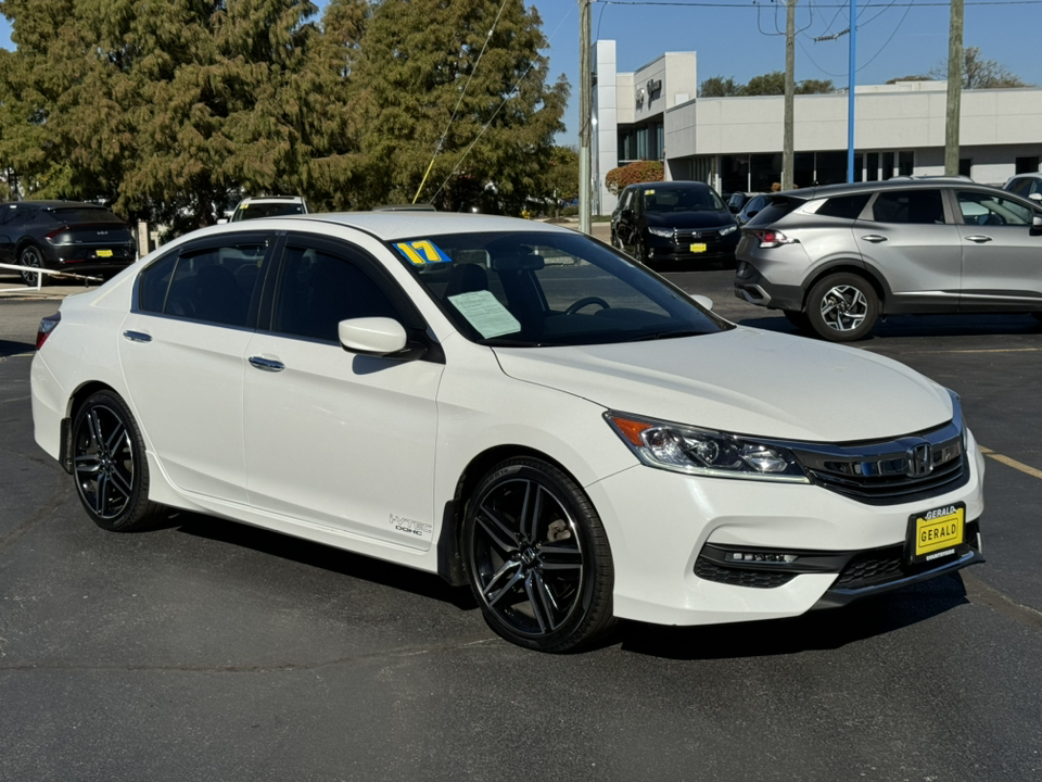 2017 Honda Accord Sedan Sport SE 3