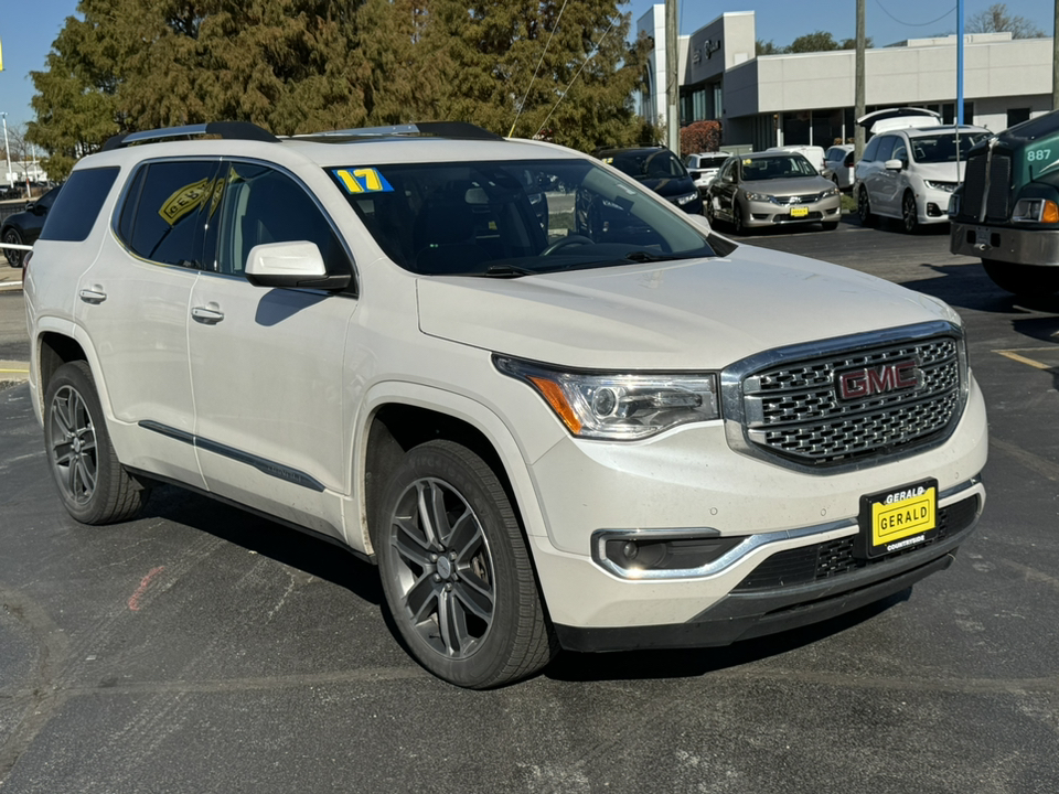 2017 GMC Acadia Denali 3