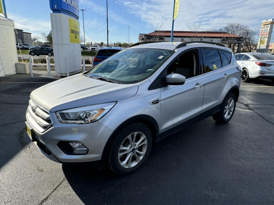 2017 Ford Escape SE 10