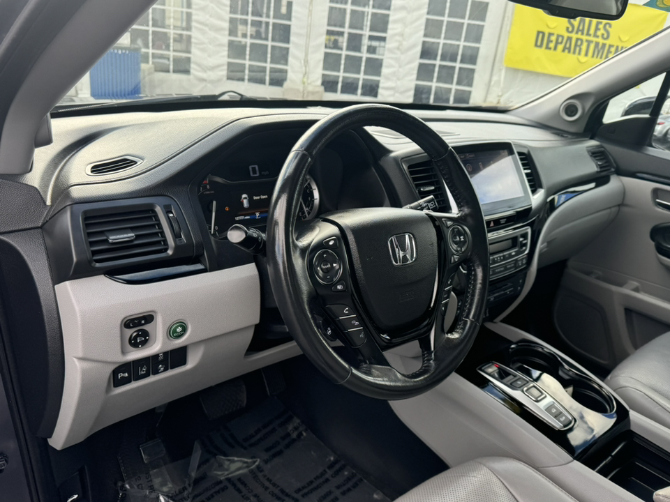 2016 Honda Pilot Elite 14